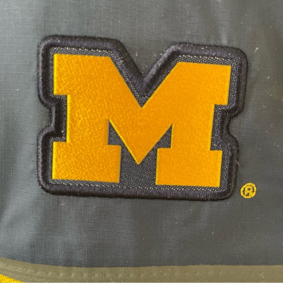 Nike Jumpman Men's Michigan Wolverines Elite Hybrid Jacket XL - Picture 6 of 8